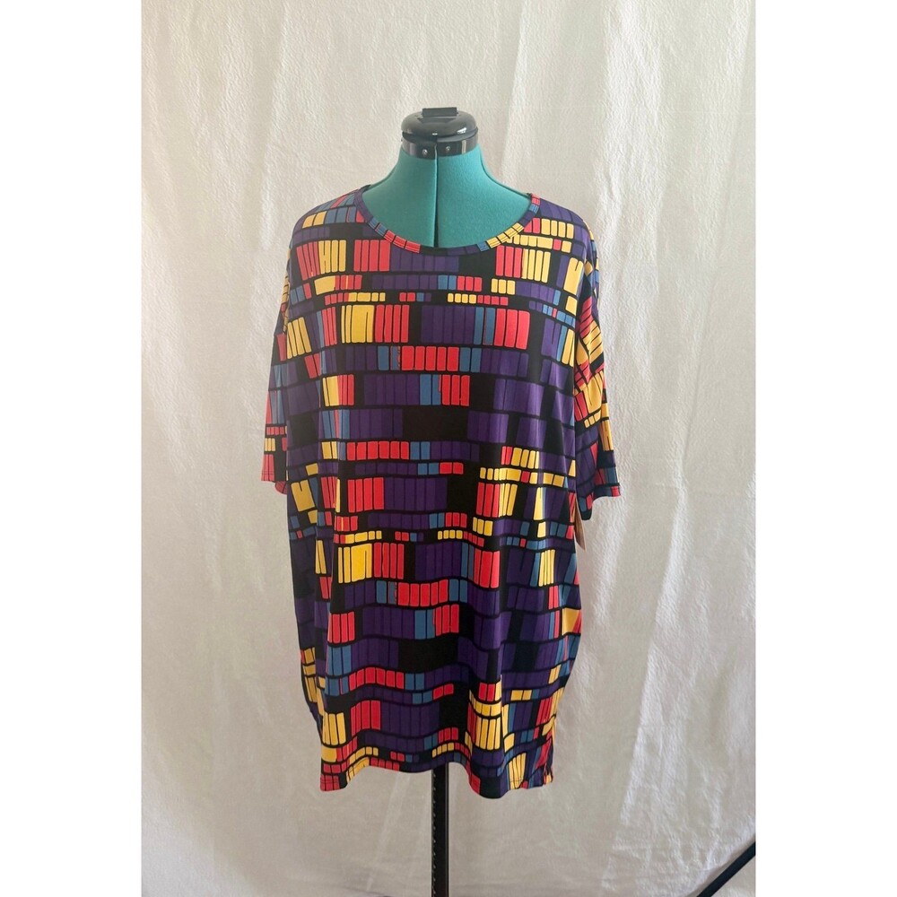 NWT Lularoe Irma tunic size medium. Brand new with tags.